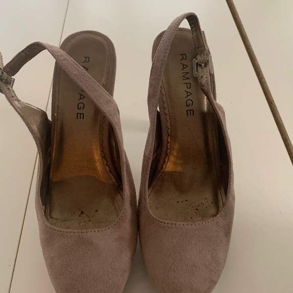 3 for 40! 🎉 Rampage Y2k Two pairs of size 7 heels - Picture 2 of 6